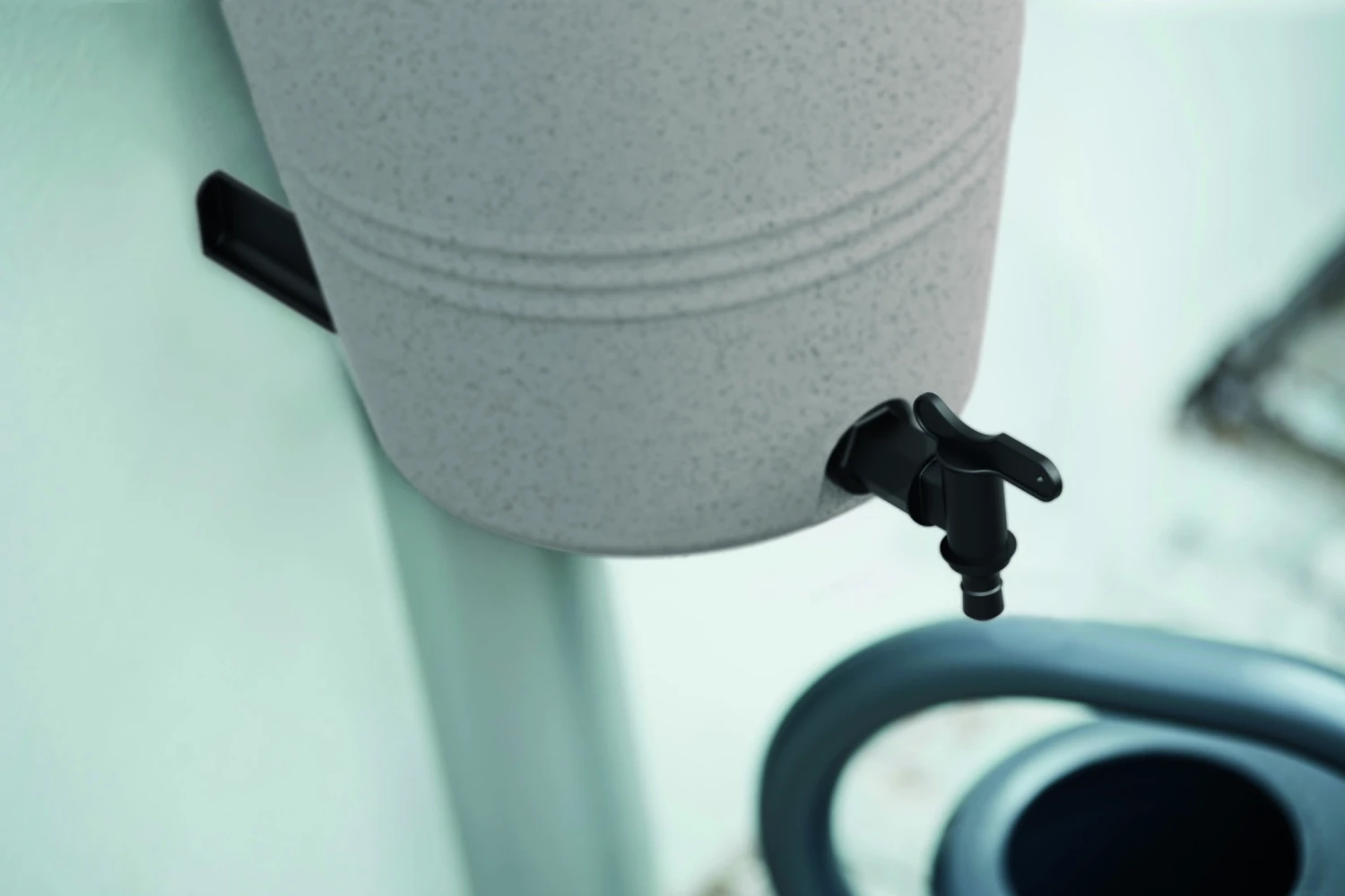 Elho Green Basics Rain Catcher 35 Liter Living Concrete - Image 4