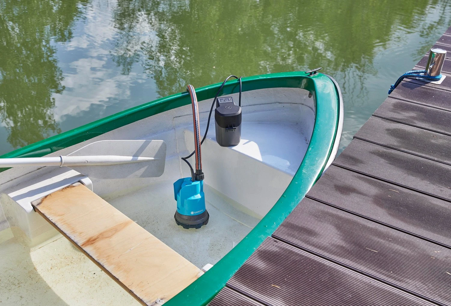 GARDENA Accu Dompelpomp 2000/2 Clear 18V P4A Set - Image 4